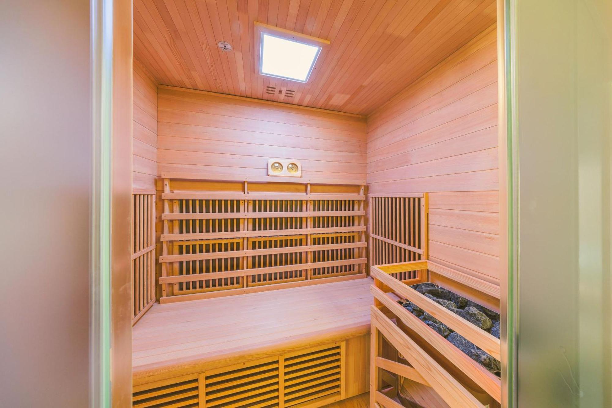 Takamiya Hotel Hammond Yamagata  Exterior foto